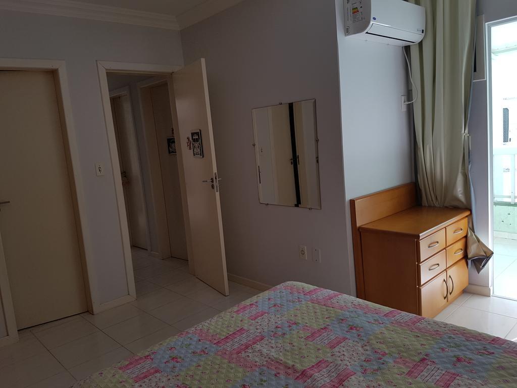 Apartamento Bombas Bombinhas Buitenkant foto